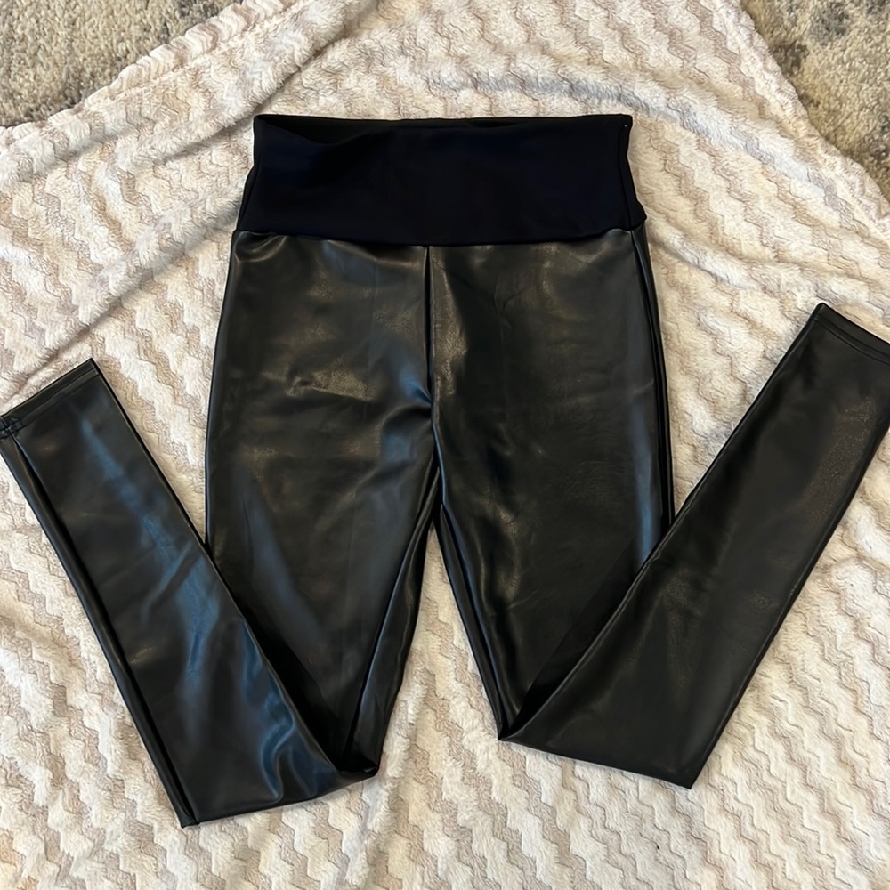 Assets By Spanx Black Leggings
